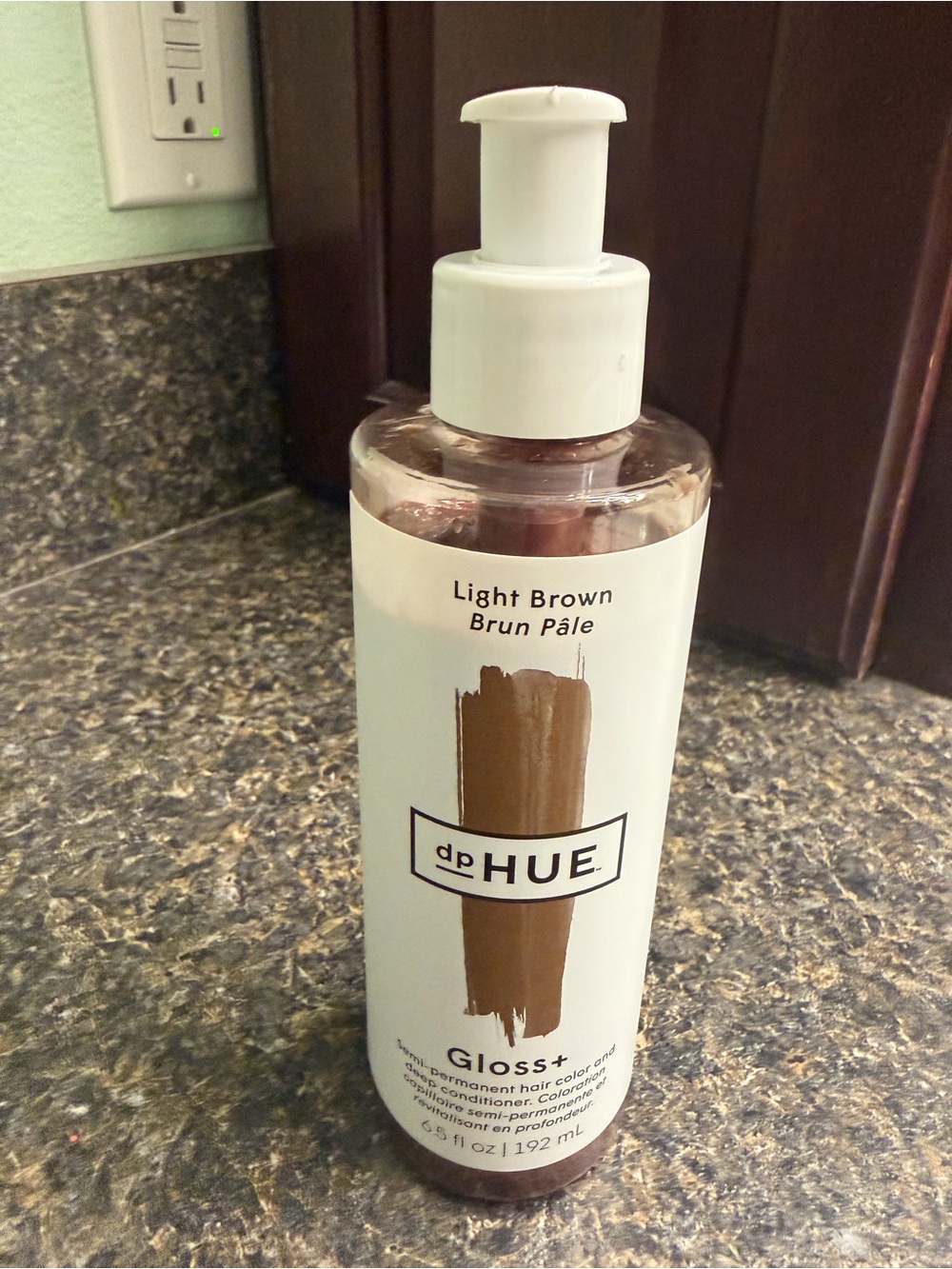 dpHUE Light Brown Gloss+ conditioner - barely used - Picture 4 of 6